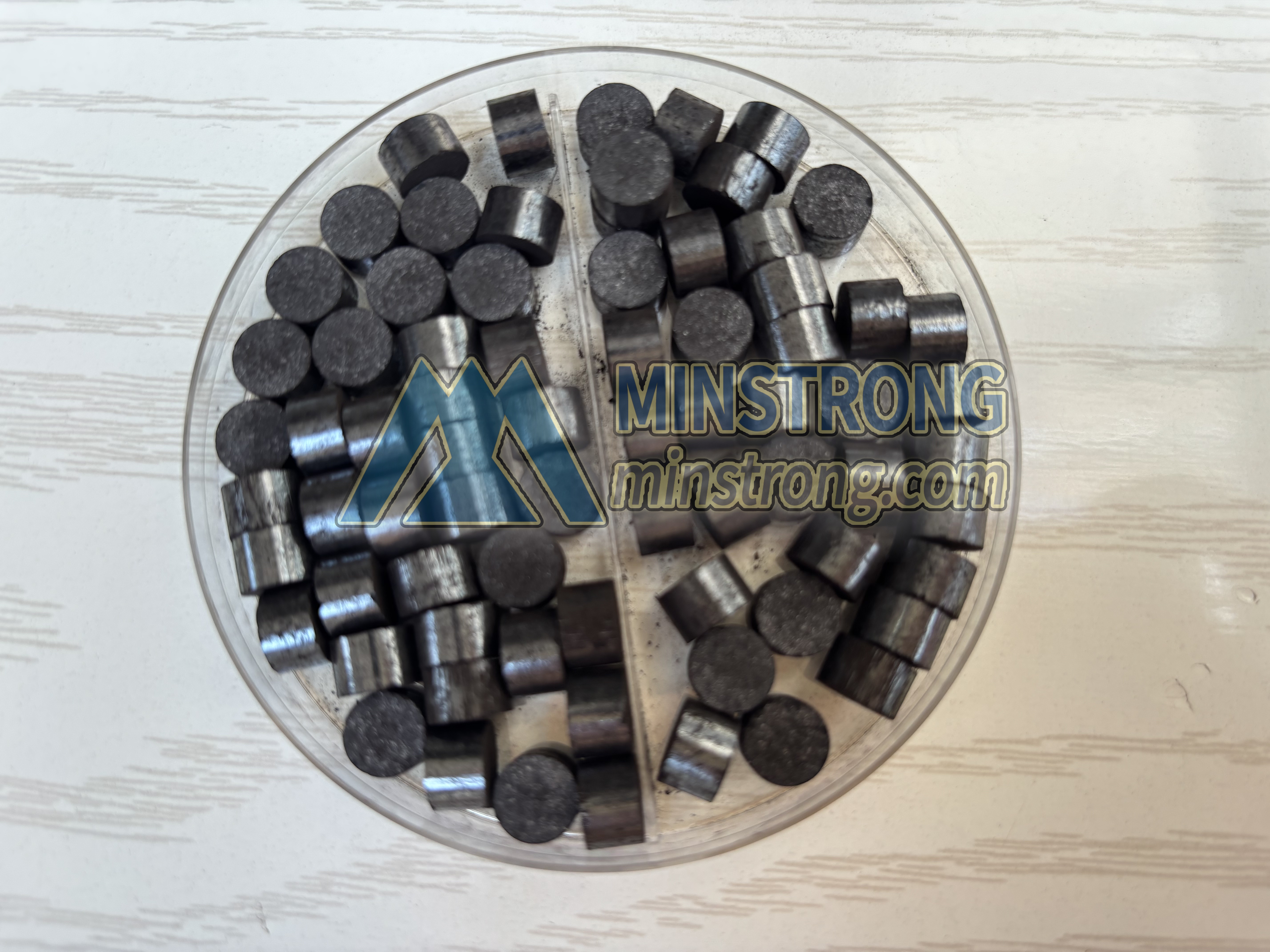 manganese dioxide catalysts